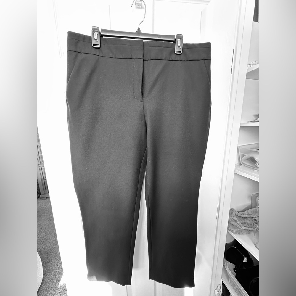 DONNA KARAN Classic Black Dress Pants